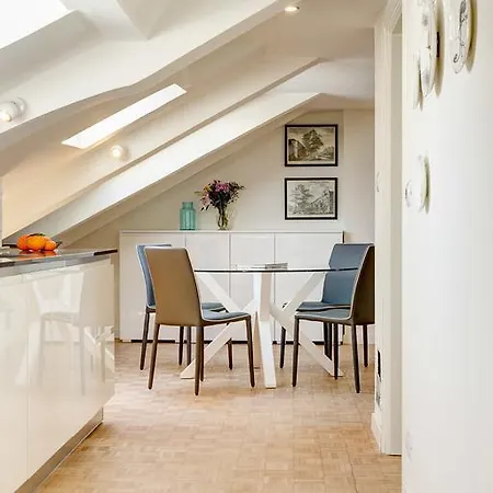 Profumo Di Parigi Apartment
